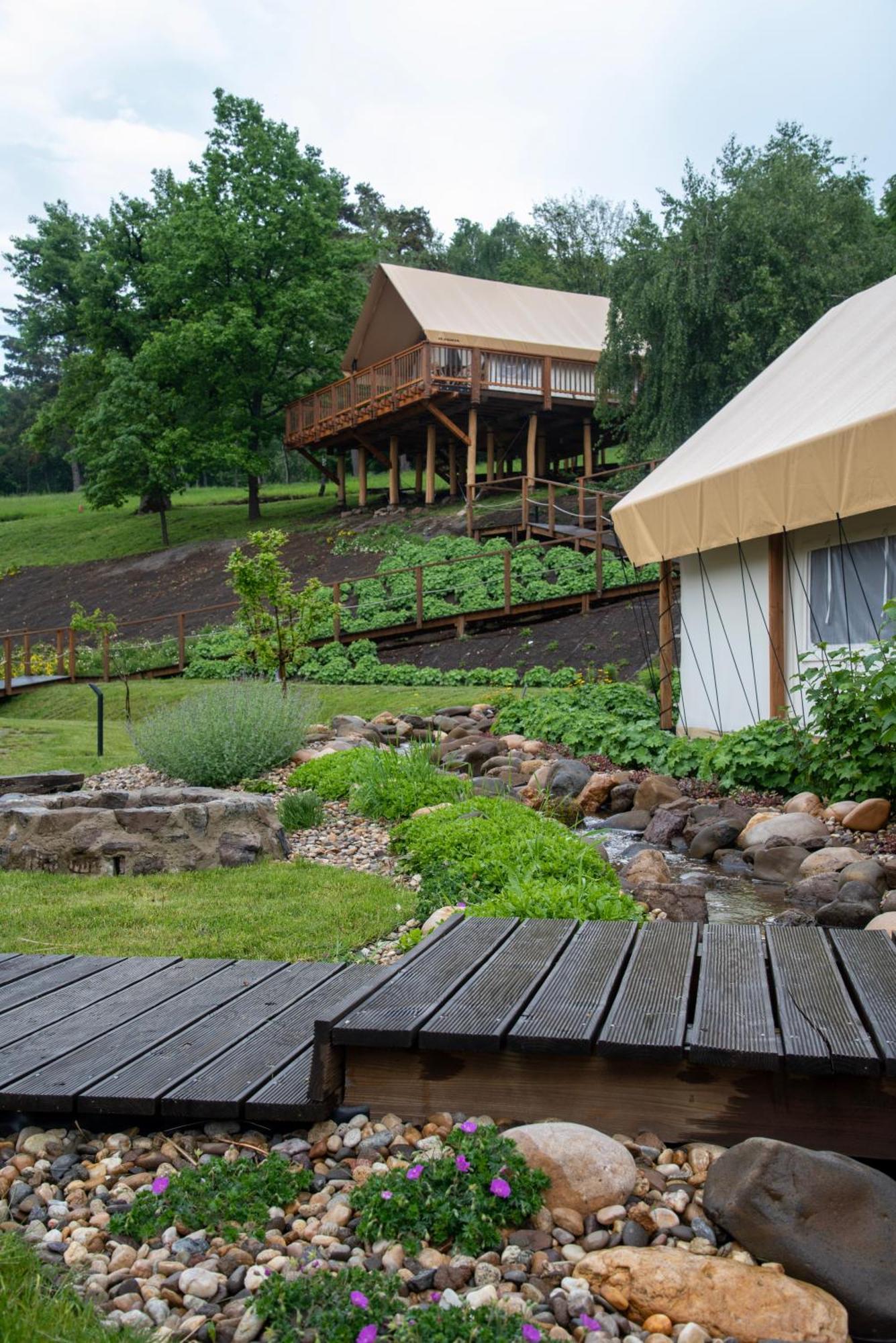 ForRest Glamping Hotel Banská Štiavnica Eksteriør billede