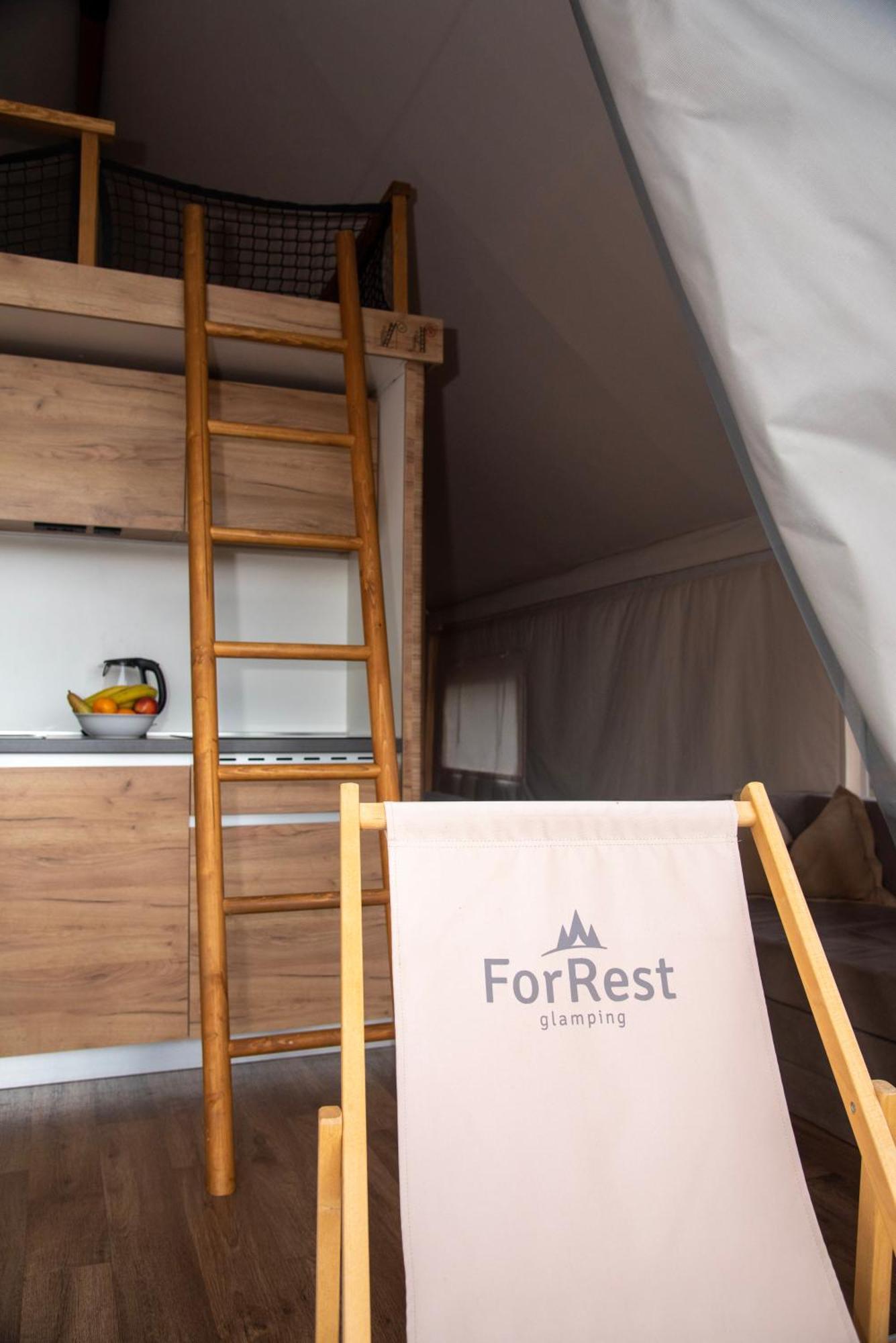 ForRest Glamping Hotel Banská Štiavnica Eksteriør billede