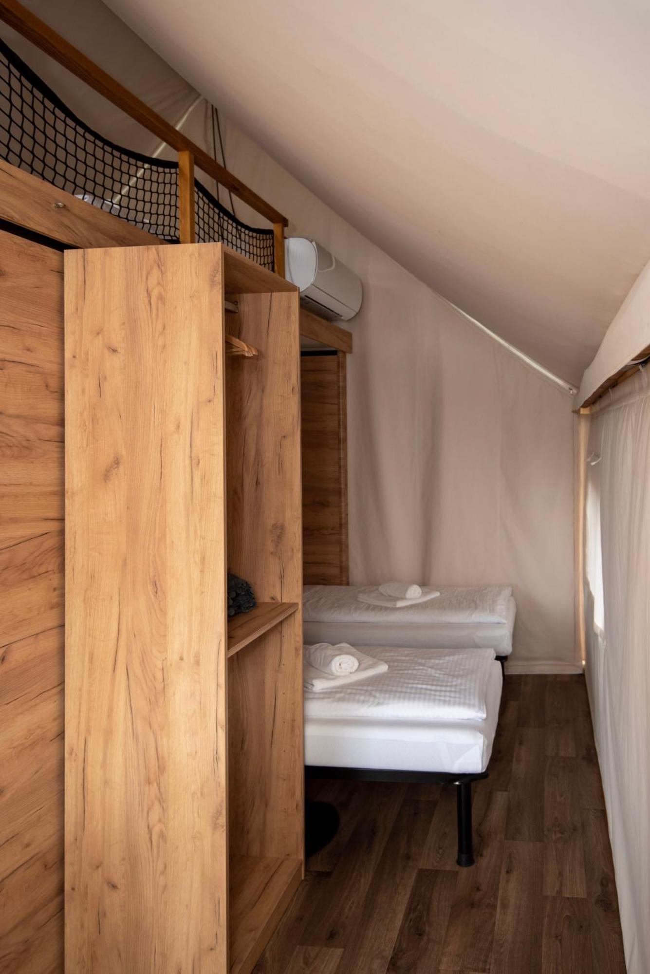 ForRest Glamping Hotel Banská Štiavnica Eksteriør billede