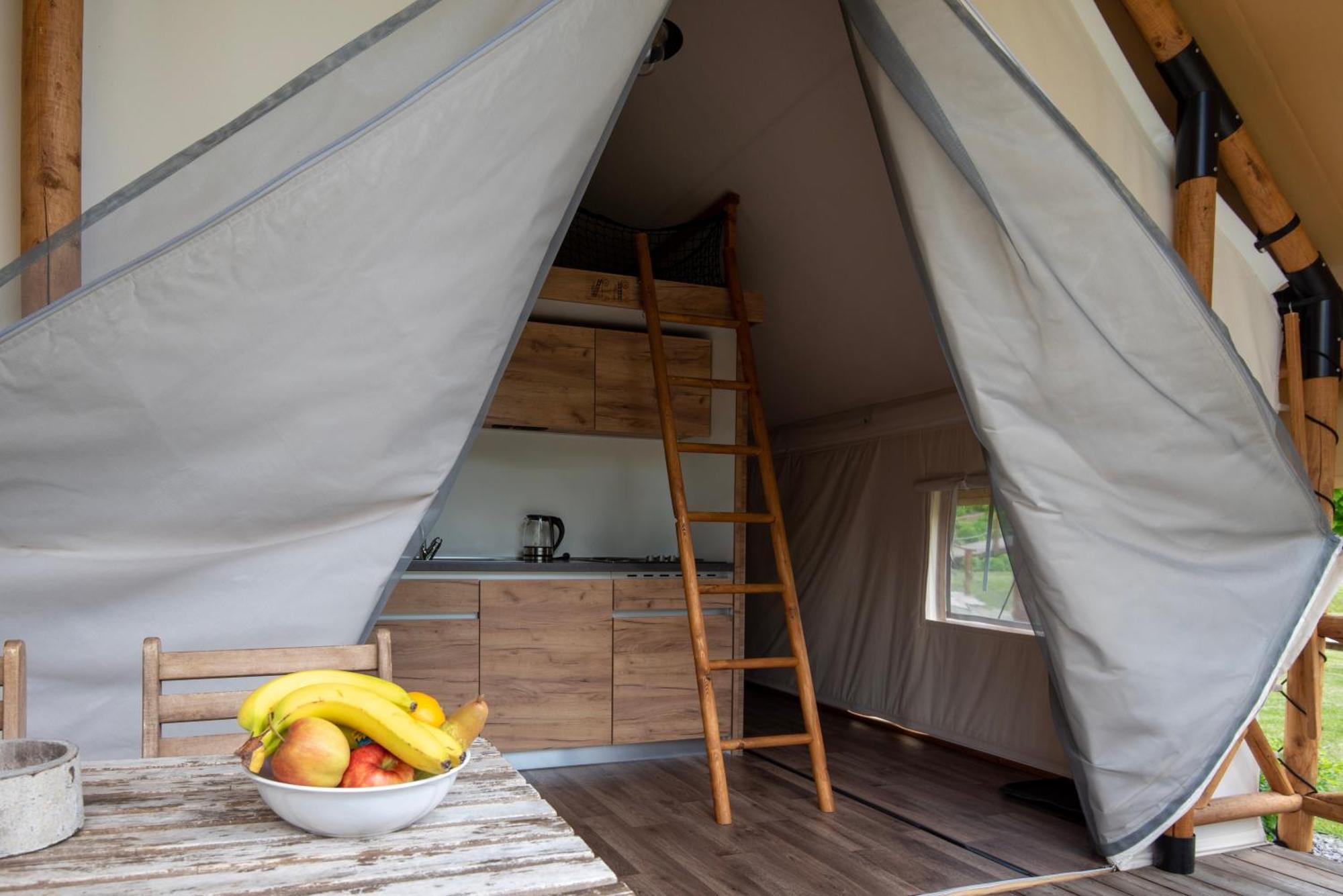 ForRest Glamping Hotel Banská Štiavnica Eksteriør billede