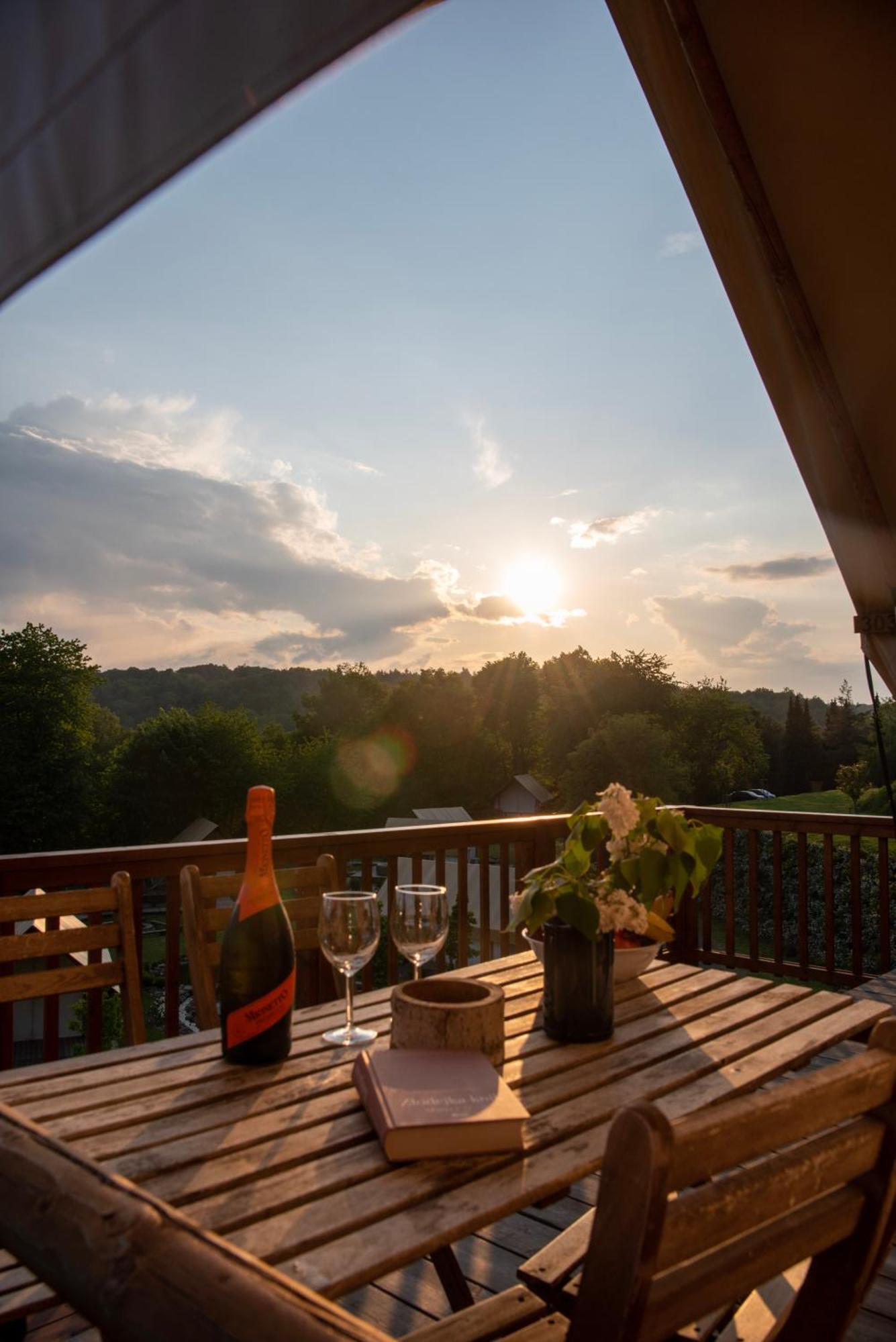 ForRest Glamping Hotel Banská Štiavnica Eksteriør billede