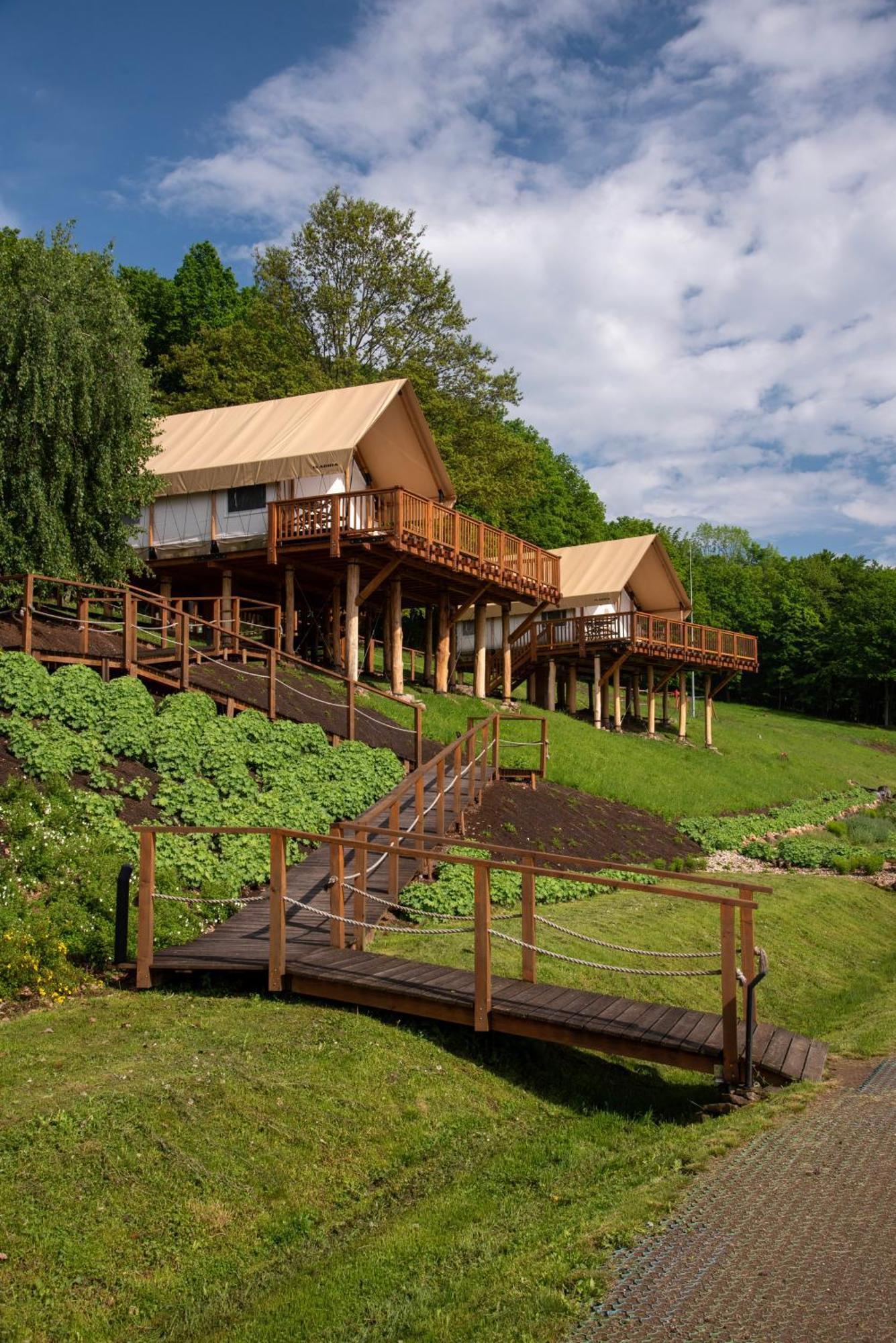 ForRest Glamping Hotel Banská Štiavnica Eksteriør billede