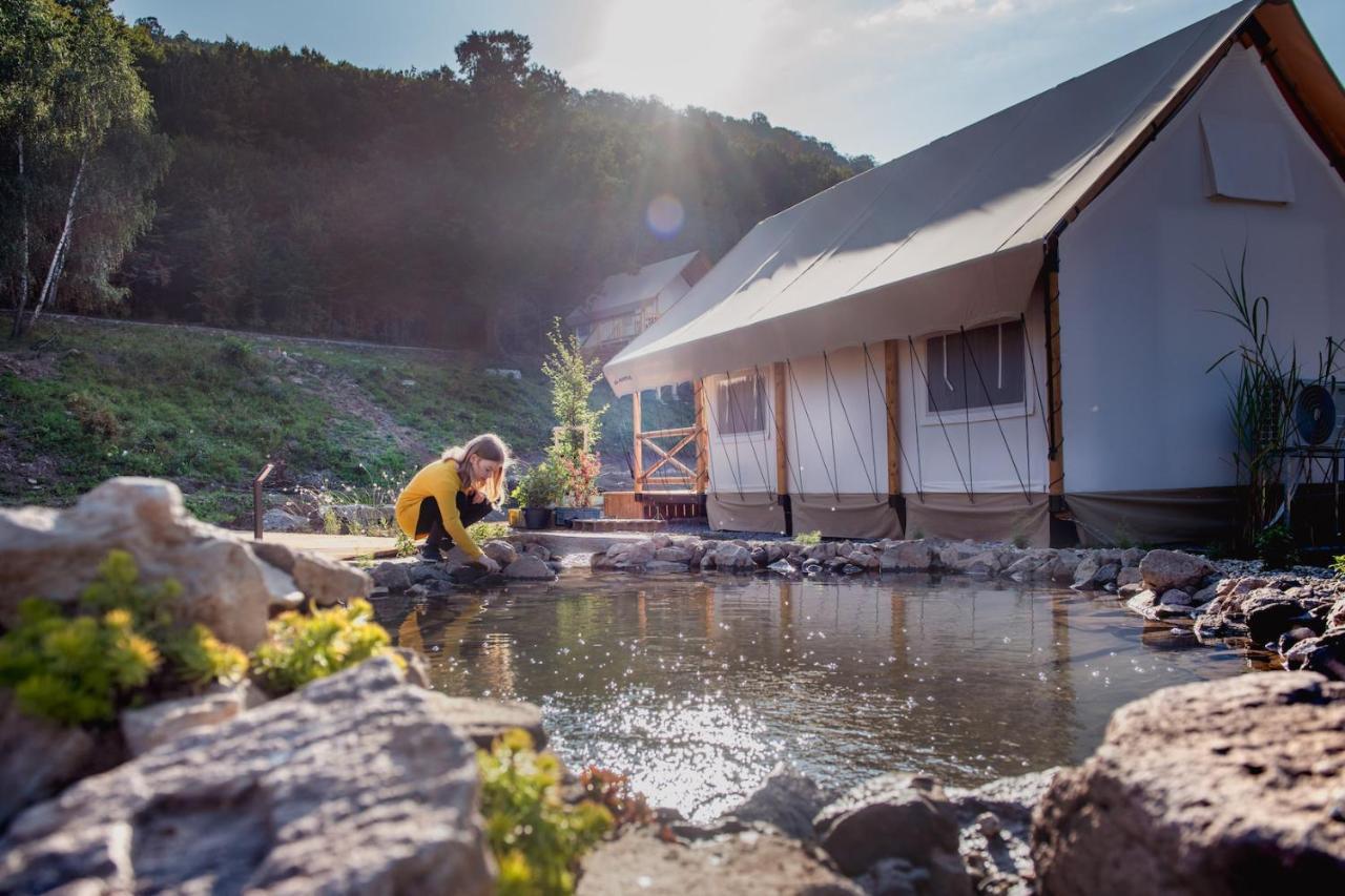ForRest Glamping Hotel Banská Štiavnica Eksteriør billede